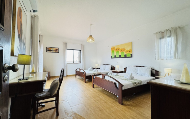 Vilamoura Summer Villa 2 by Homing