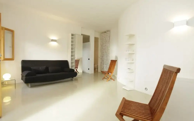 Apartment By The Sea, Max 6 People
