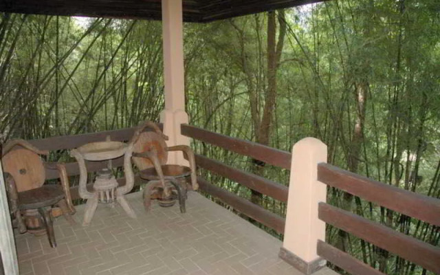 Momchailai Forest Retreat