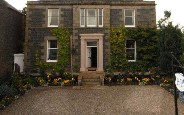 Lornebank Homestay Bed and Breakfast