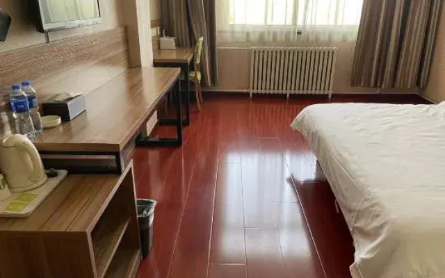 Lin Luo Hotel (Shijiazhuang Time Street)