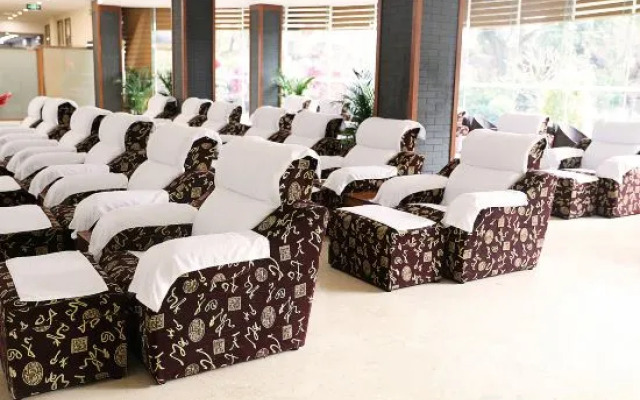 Zhangzhou Longjia Hotel