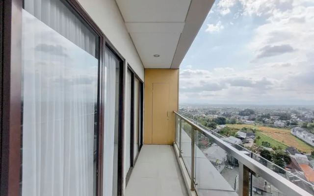 Good Place 2Br At Patraland Amarta Apartment