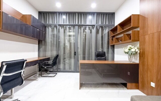 River Gate Apartment D1