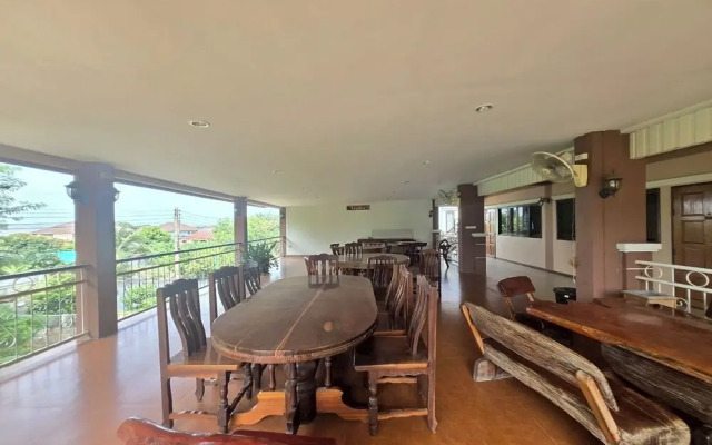 Phaiboon Hotel & Resort