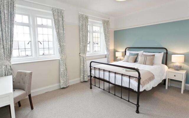 Bath Arms Hotel