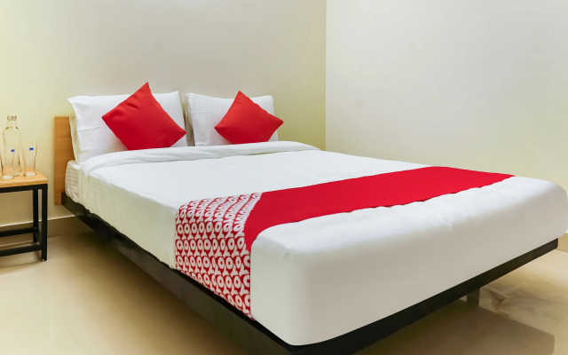 OYO Flagship 48336 Vj Inn Nagamalli Thota