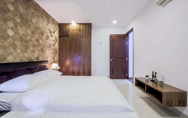 Poonsa Serviced Apartment