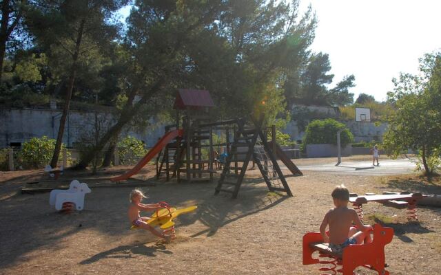 Arena Stoja Camping Homes