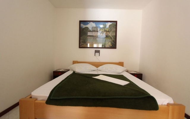 Room and Apartments Mariza