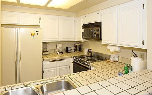 Aspen Creek Condos by Grand Mammoth Resorts