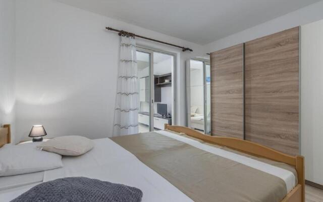 Apartment Lana