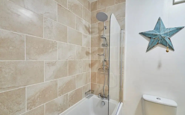 Host Stay Apartment 1
