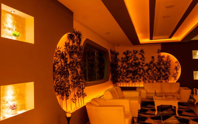 MOX Hotel