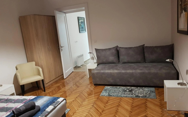 Lux Apartment in Belgrade 2