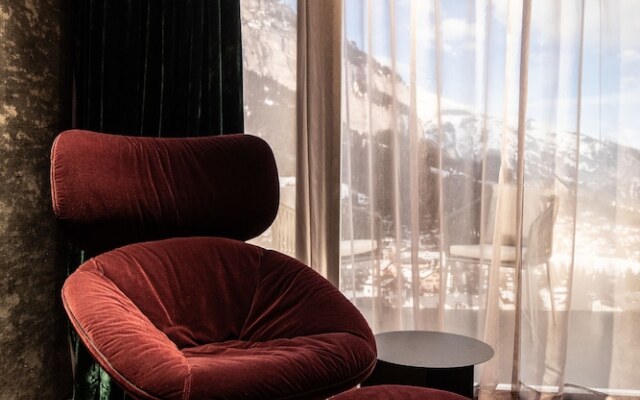 Me and All Hotel Flims, by Hyatt