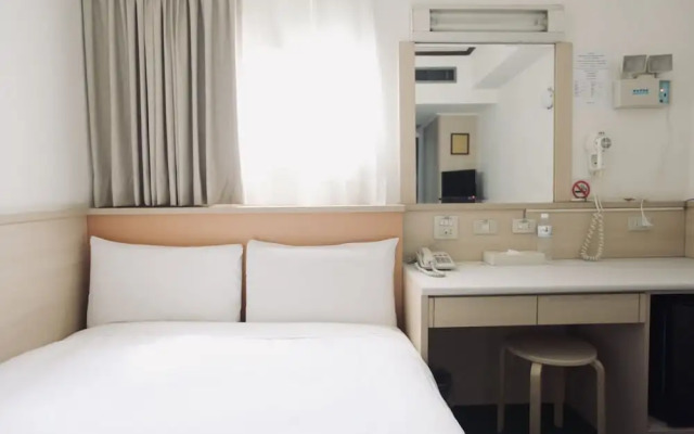Tien Chin Hotel