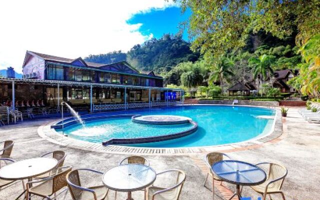 Master Bear Resort