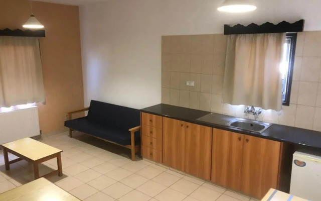 Carina Hotel Apartments