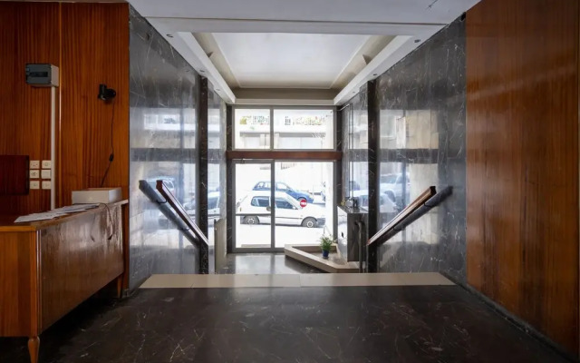 Zan Moreas Beautiful Apt in Koukaki