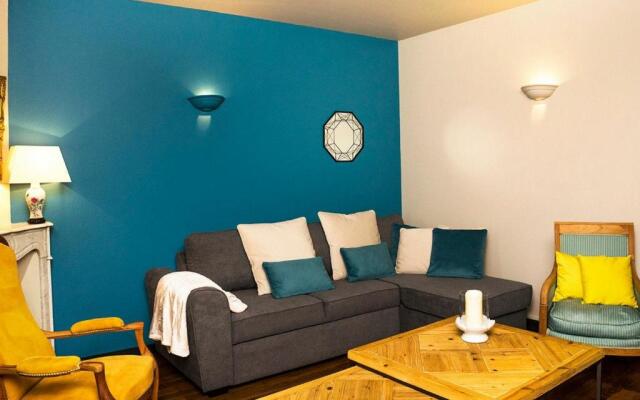 Maison Déols, 6 pièces, 14 personnes - FR-1-591-167