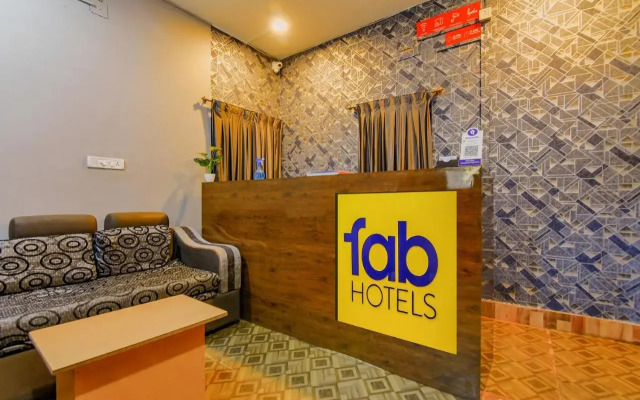 FabExpress Crystal Stay