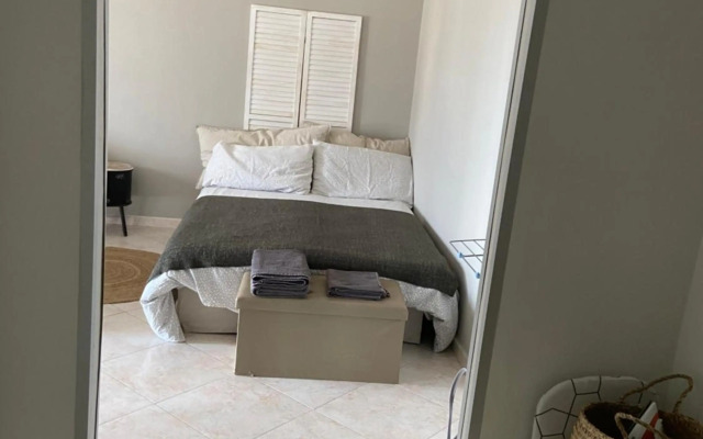 Metropolitan Panoramic Apartment