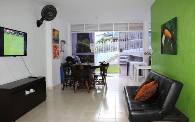 Apartamento Piscina Privada Condominio en Sopetrán