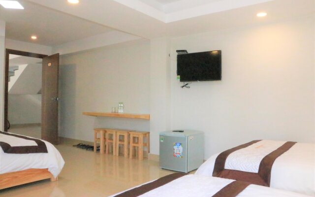Quang Minh Dalat Hotel