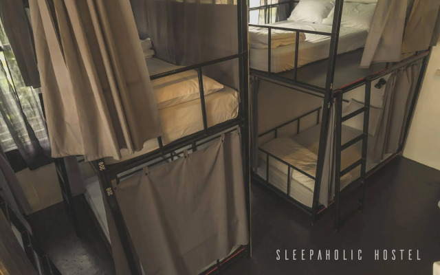 Sleepaholic Hostel