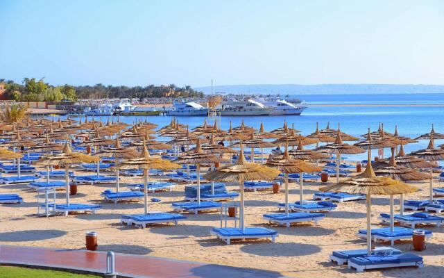 Pickalbatros White Beach Resort - Hurghada