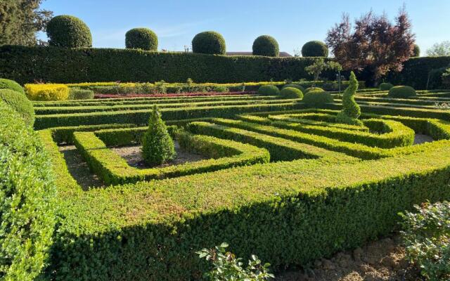 3bdrm luxury Apartment in Tuscan Villa,Private Estate, shared Swimmingpool