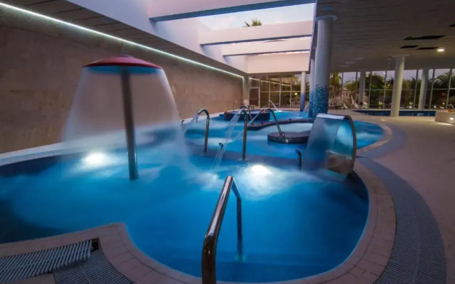 La Marina Resort