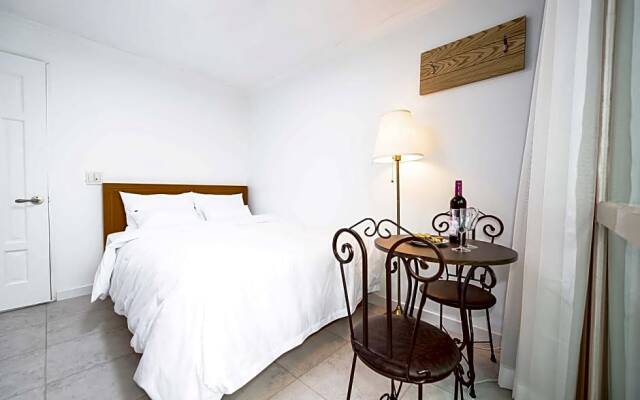 Yangyang Hotel Carrot