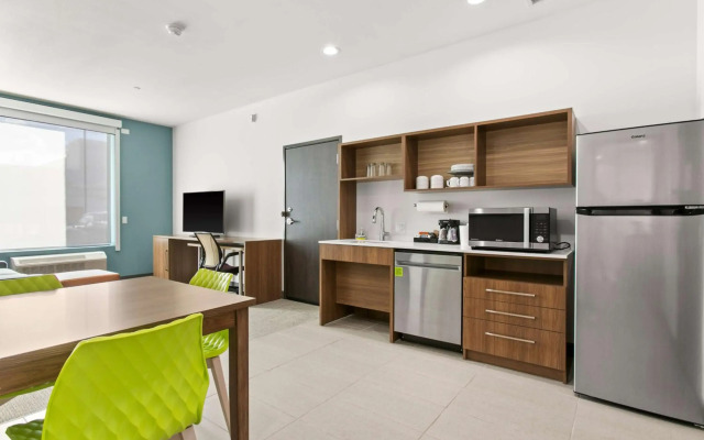 Home2 Suites by Hilton Phoenix Downtown 