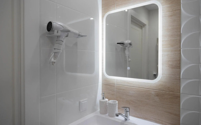 Санди на 4ом Войковском проезде 5