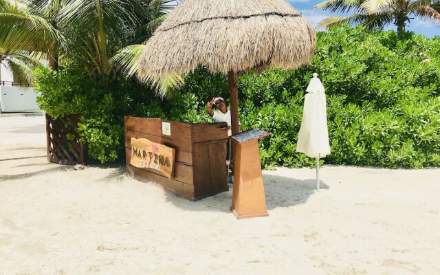 Room in Condo - Superior Studio 06 Aquamarina Suites