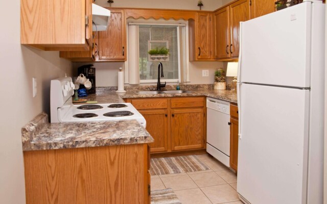Whispering Pines 422