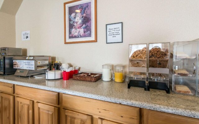 Econo Lodge Colorado Springs near Airport