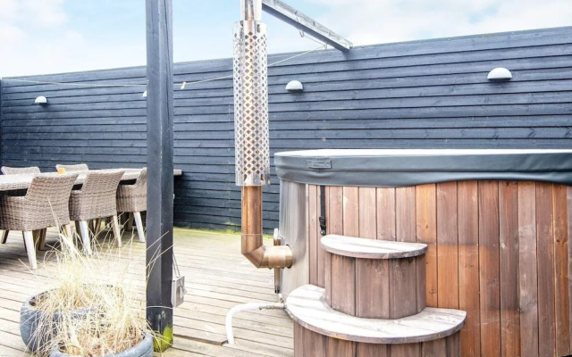 8 Person Holiday Home in Thyboron