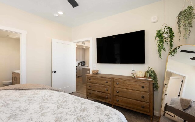 Hummingbird Retreat 2 Bedroom Condo