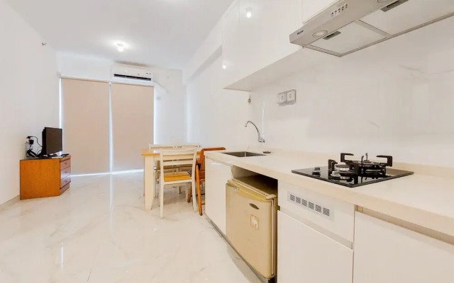 Comfortable 2BR at Sky House BSD Apartment