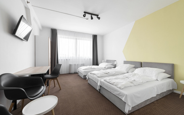 Chesscom Hotel
