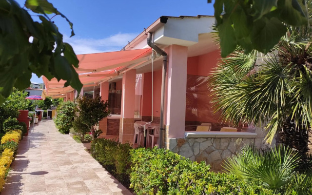 RESIDENCE FABRIZIO, 2022 a VIESTE