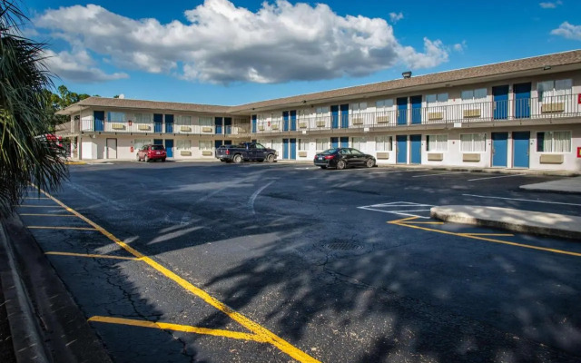 Motel 6 Kissimee Main Gate East 464