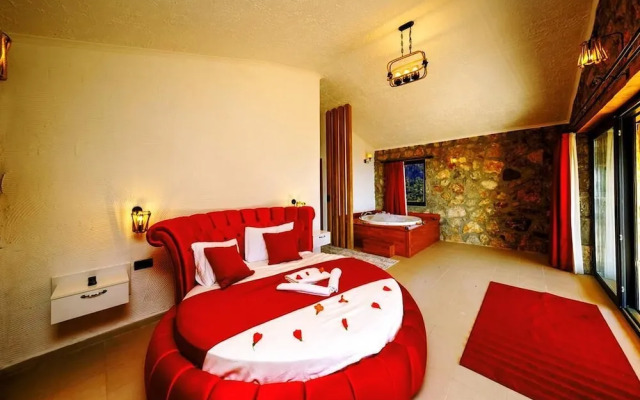 Honeymoon Villa With Private Pool