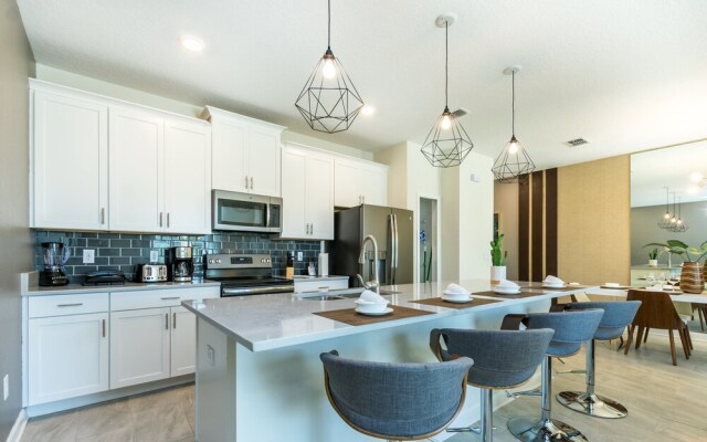 4bed 3Ba Champions Gate Pool Home