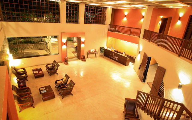 Grand Udawalawe Safari Resort