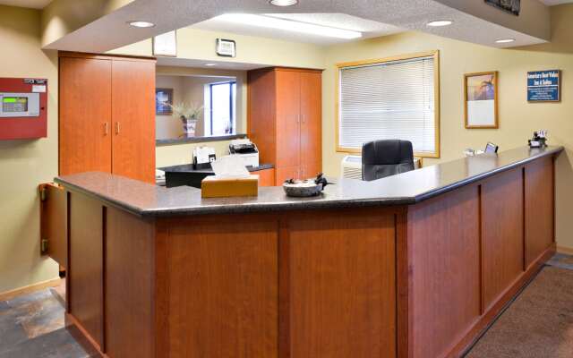 Americas Best Value Inn & Suites International Falls