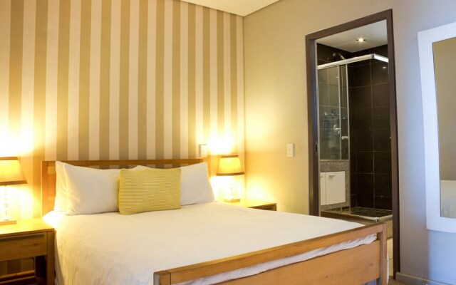 De Waterkant Studio Apartment - Fully Furnished and Equipped